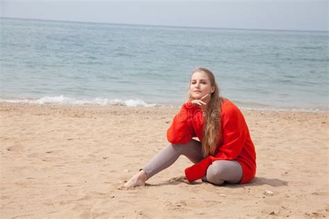 Nackte Amateur Titten am Strand beobachten